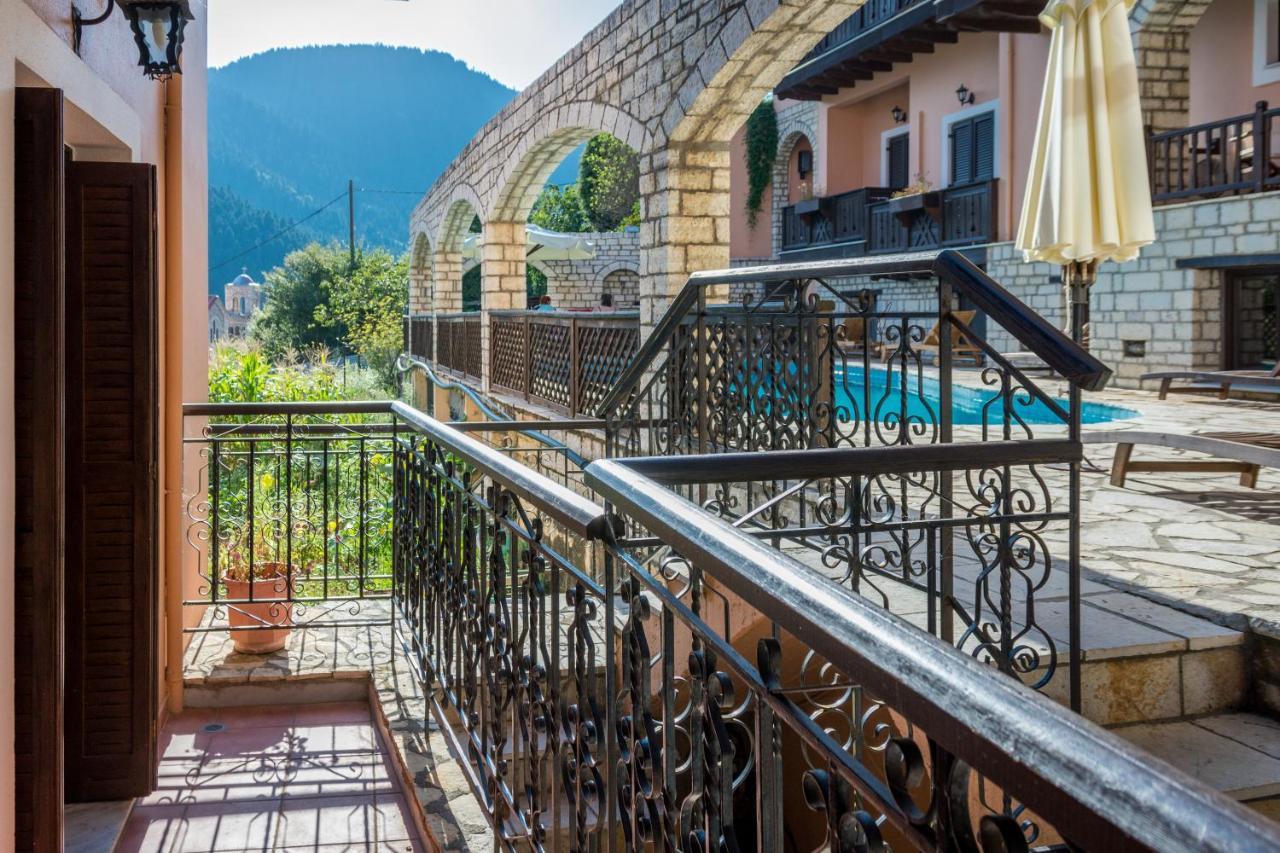 Villa Virginia Hotel Voutiron Exterior photo