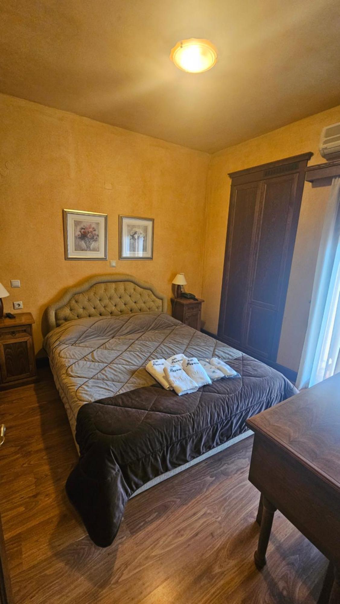 Villa Virginia Hotel Voutiron Exterior photo
